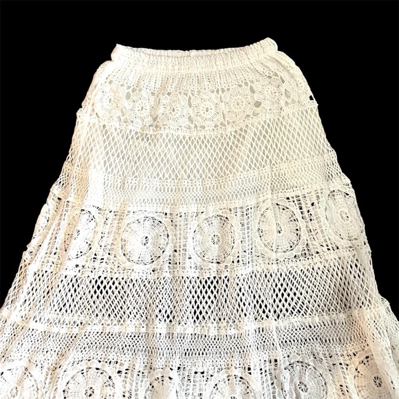 POL Valley Escape Crochet Skirt OS - Picture 9 of 16